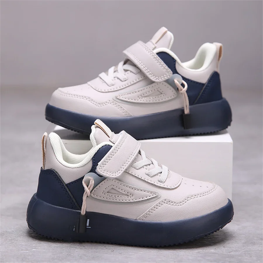 Tenis baskets enfants printemps/automne nouveaux garçons filles chaussures de sport chaussures décontractées en cuir à semelles souples enfants petites chaussures blanches