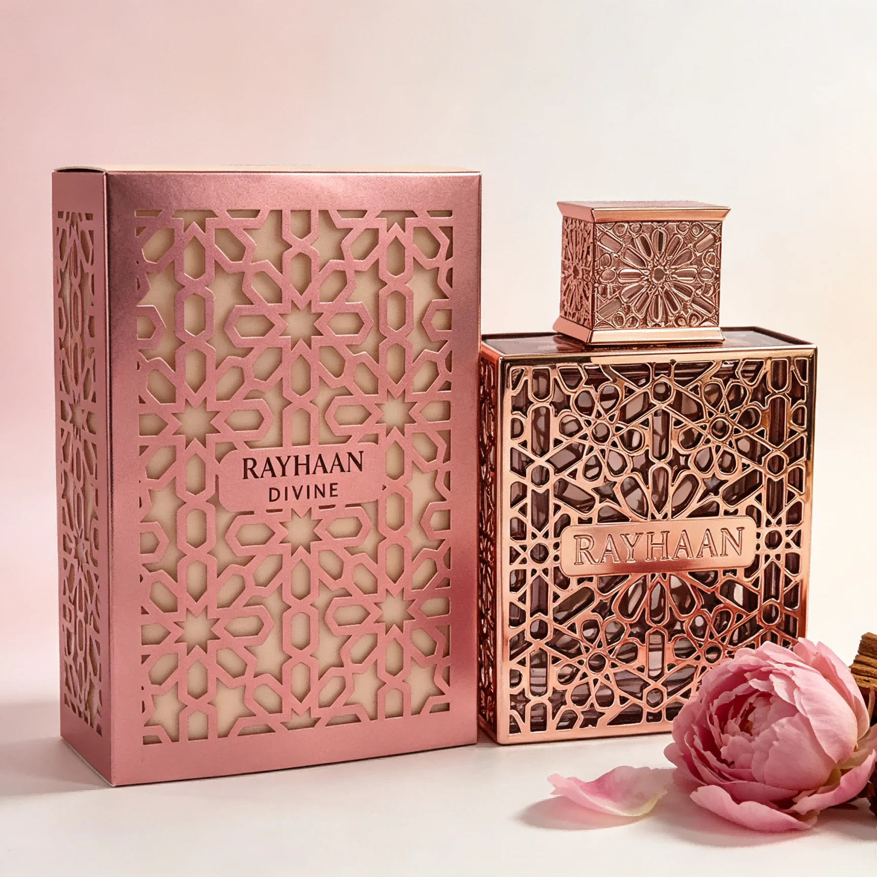 Rayhaan Divine 100ml Eau de Parfum pour Femme Notes Florales Gourmandes Litchi Sucré Parfum Longue Durée Cadeau pour Occasions Spéciales