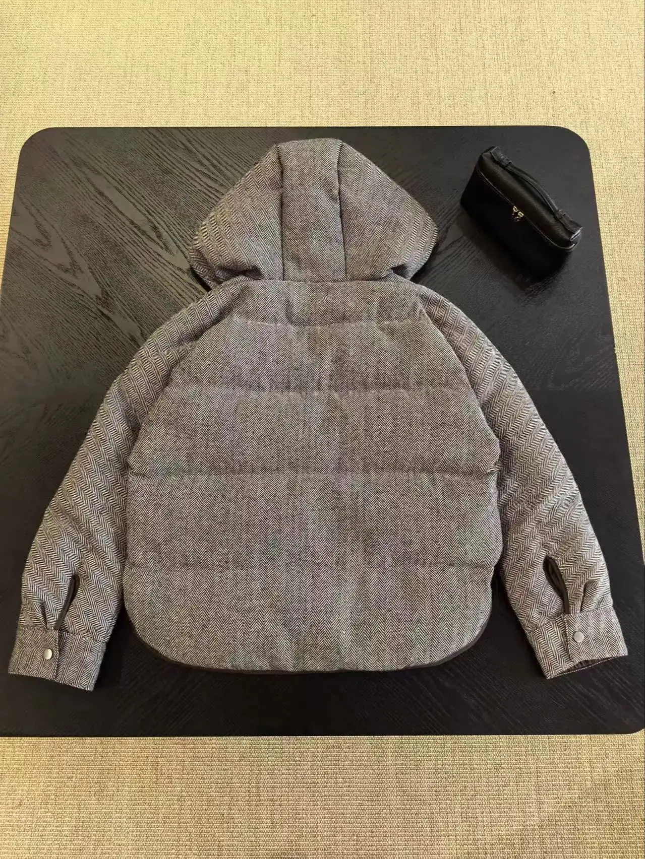 سترة كاجوال ذات لون سادة عالية الجودة بغطاء للرأس على الوجهين #4