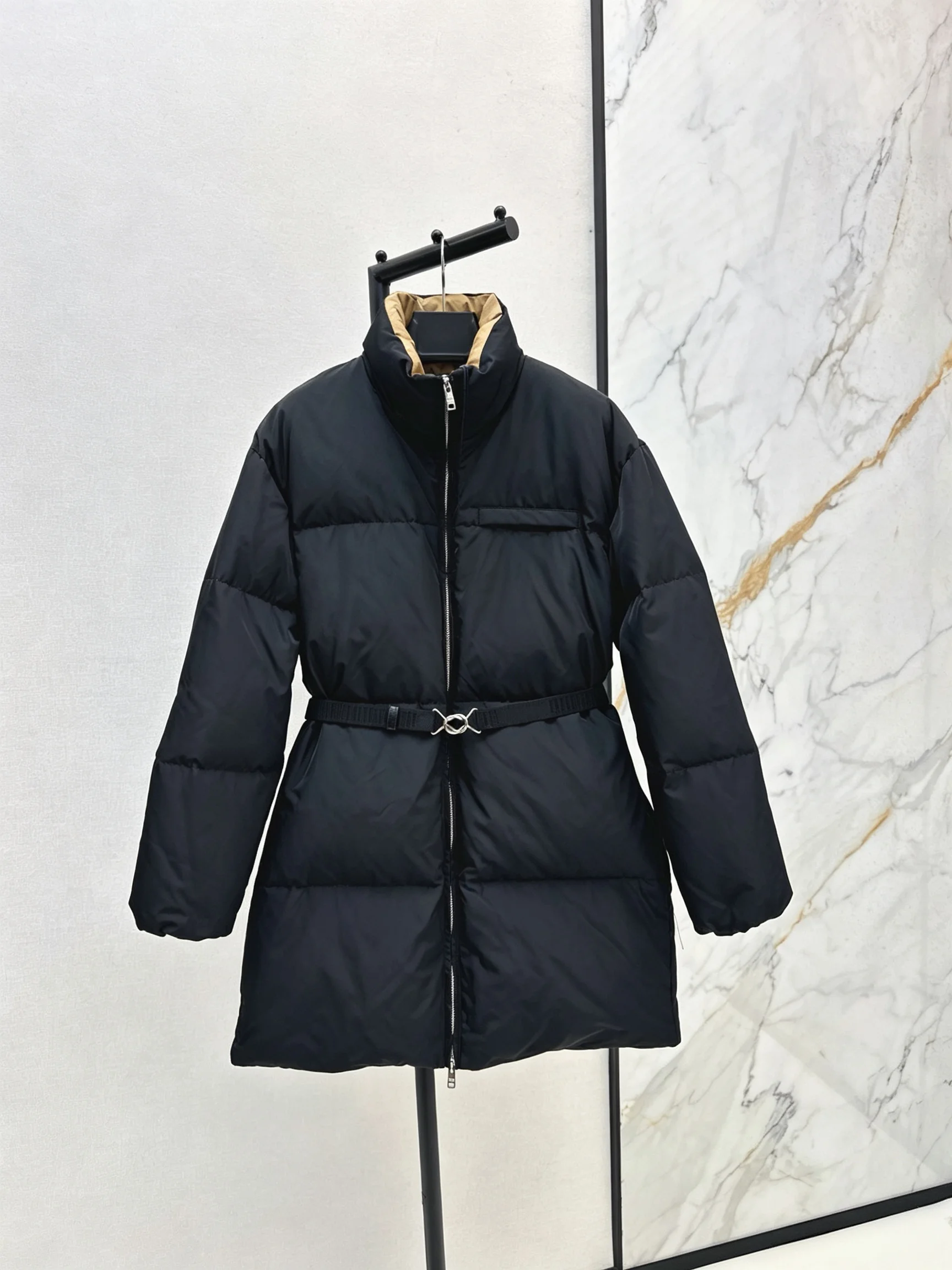 2026 Women Winter Contrast Collar Metal Buckle Belted Mid‑Length Puffer Coat ZX5713
