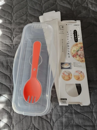 Microwave Pasta Cooking Box with Strainer Heat Resistant Pasta Box With Salad Spoon Steamer Spaghetti Cooker Kitchen Accessories photo review