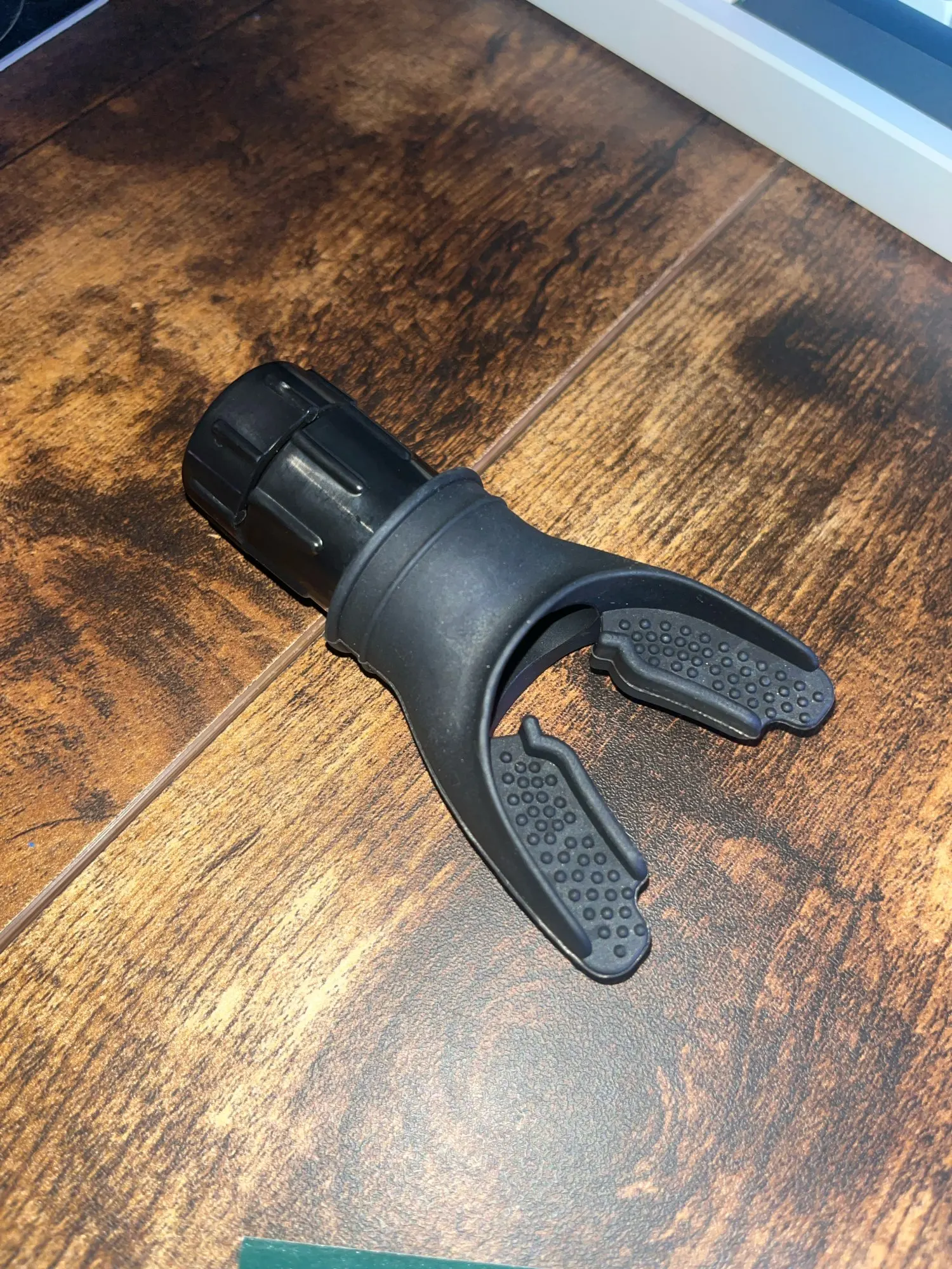 AirBoost - מכשיר לאימון נשימה וחיזוק הריאות photo review