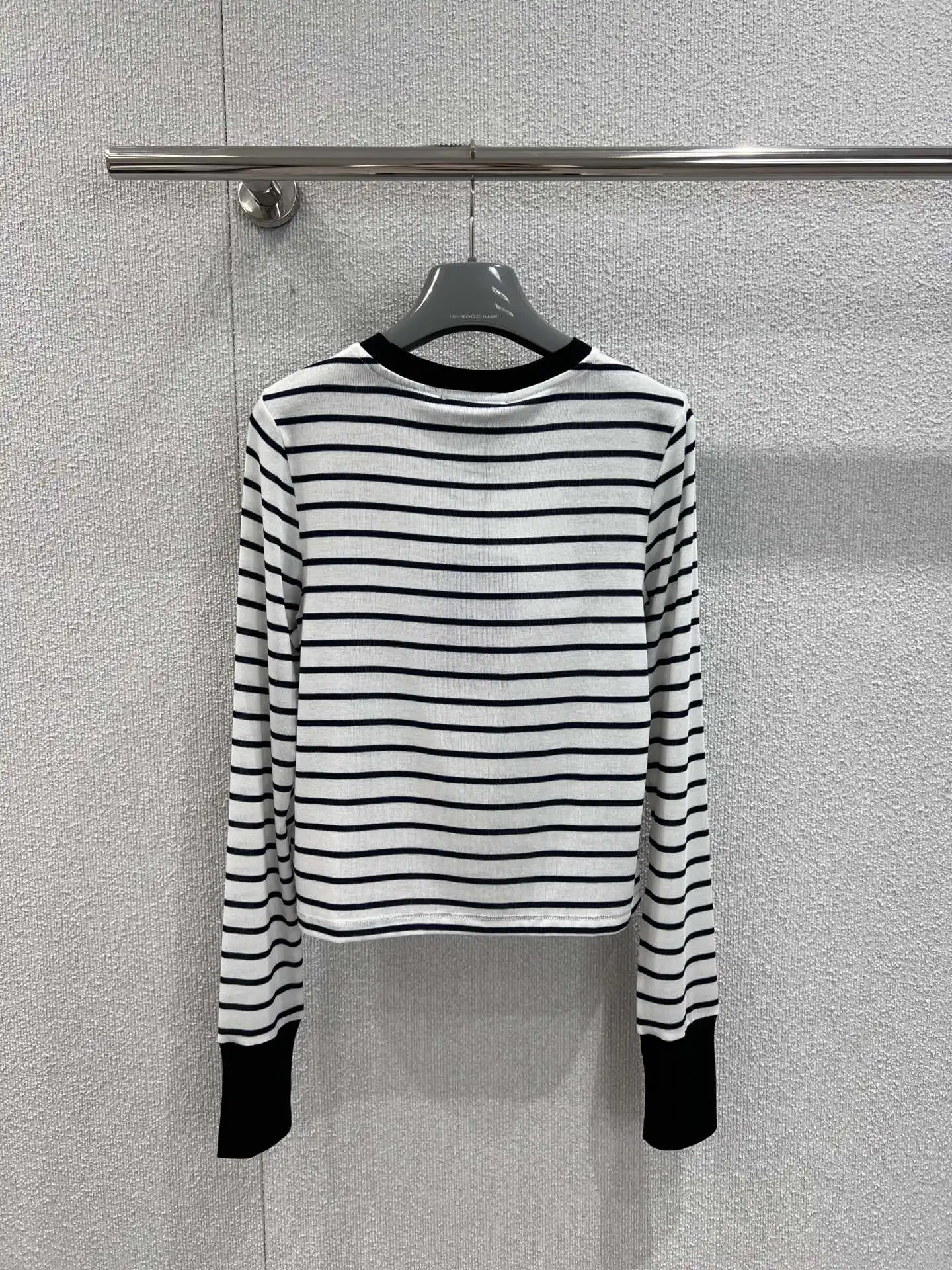 

2025 New T-shirt striped o-neck long-sleeved cotton Fashionable Versatile Slimming Figure-hugging Spring Summer