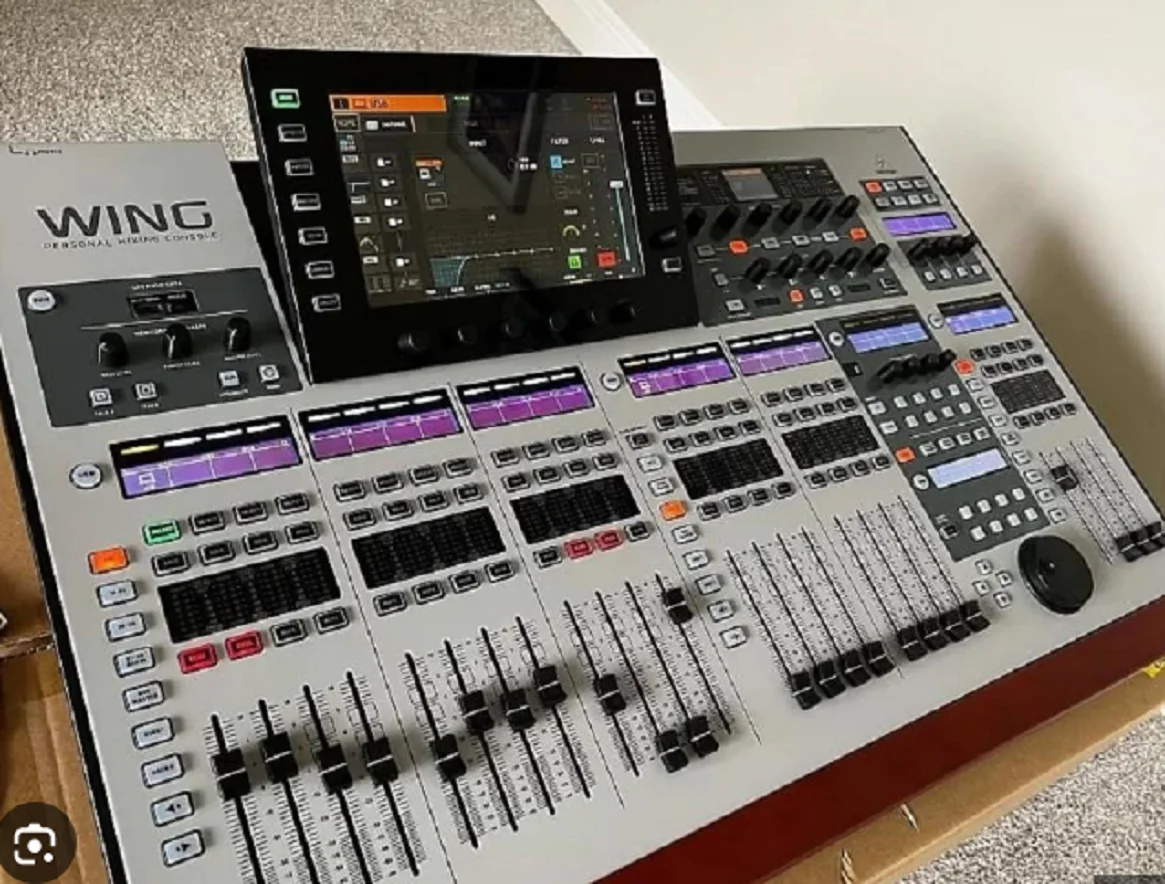 

Unopened Quality New Behringer WING 48-Channel
