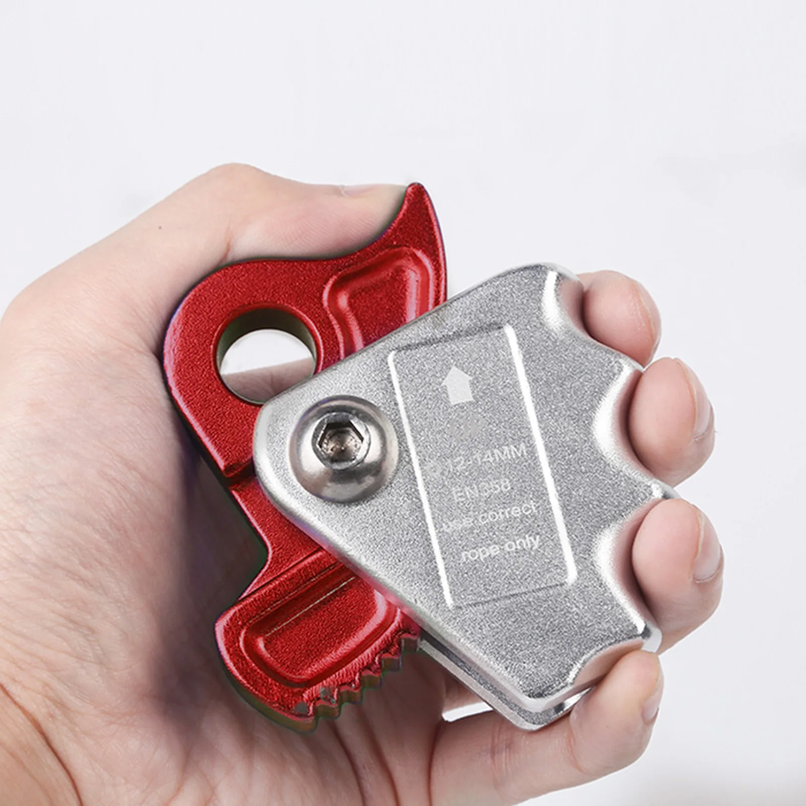 Thumbnail 3 - #25 Best Belay Devices to Buy In 2026