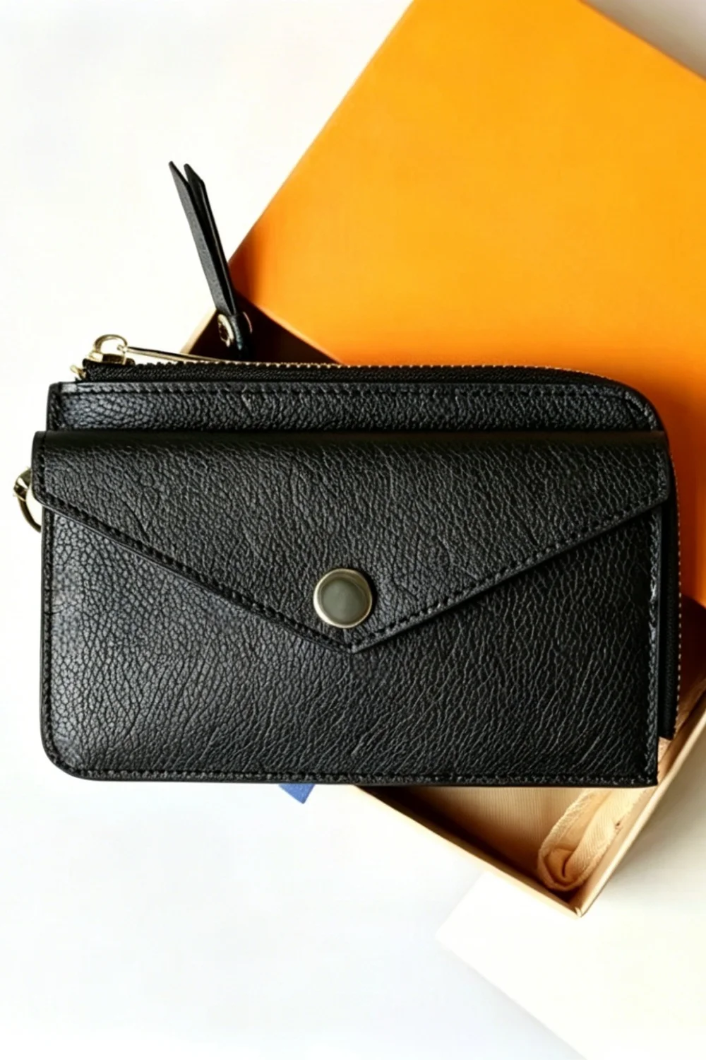 2026 Fashion New Luxury Women's Bag Wallet Card Holder 13X9.5X2.5CM Embossed Buckle Card Holder Without Box