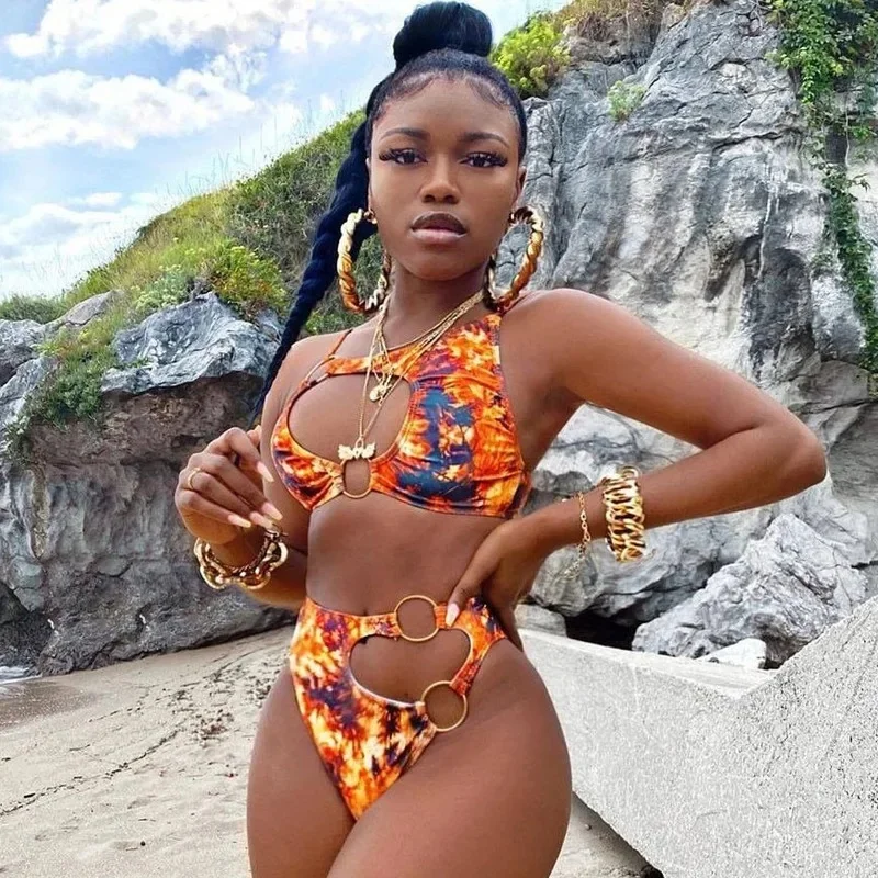 Afrykański styl Bikini strój kąpielowy Sexy wyciąć strój kąpielowy łańcuch pierścień strój kąpielowy dla kobiet dwuczęściowy strój kąpielowy kwiatowy Biquini — zdjęcie 2