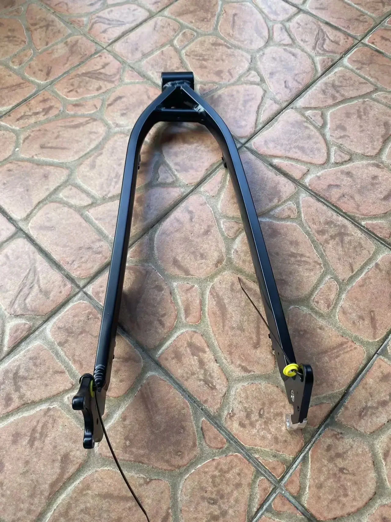 AliExpress NONE 26*4.0 Fork 26*4.0 Rear Fork Flat Fork Bicycle Accessories 20*4.0 Fat Tire Fork Electric Bicycle Accessories Fork Frame 20*4.0