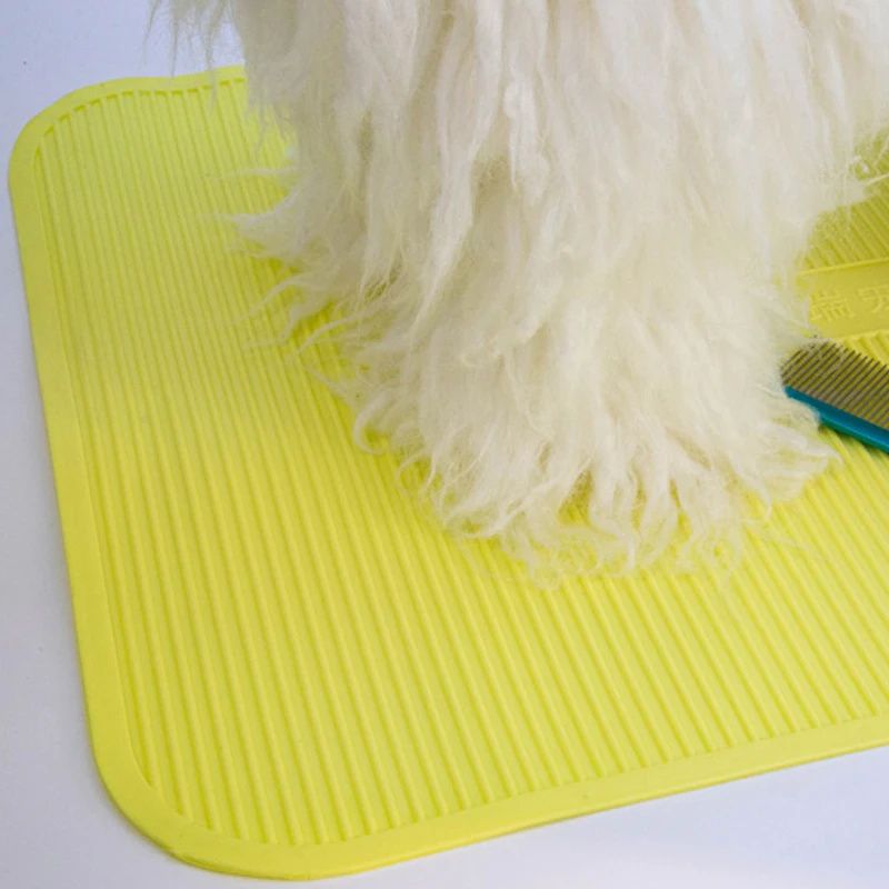 Silicone Non-Slip Pet Grooming Table Mat, Professional Competition Race, Durable and Odorless, Easy to Clean