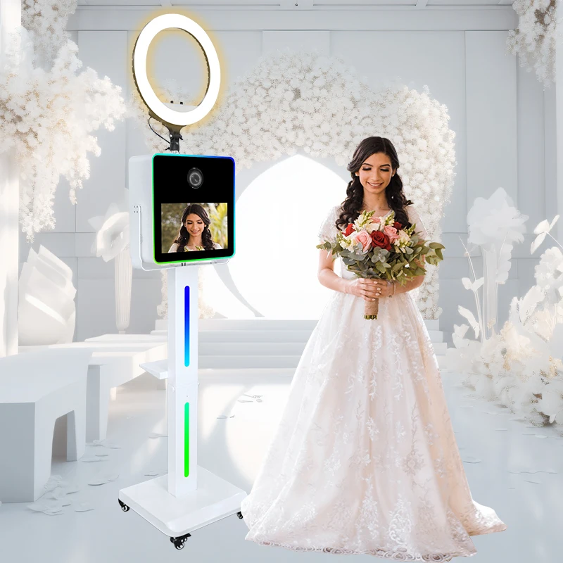 Portable DSLR Camera Photo Booth 15.6 inch Touch Screen Selfie Photobooth With Flight Case for Party Wedding