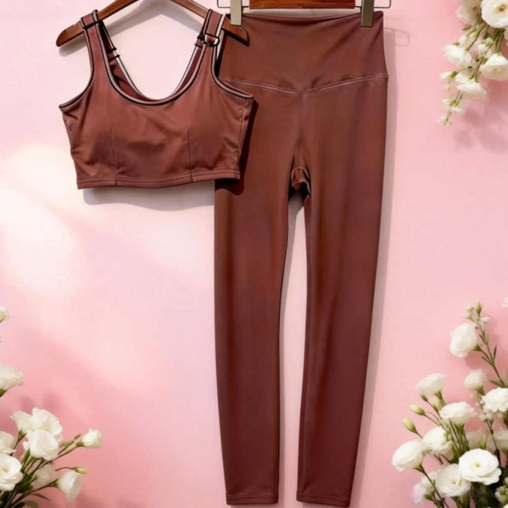 

2026 Brown Yoga Outfit 2PCS Sports Bra High Waist Leggings Workout Gym Activewear Set for Women 037