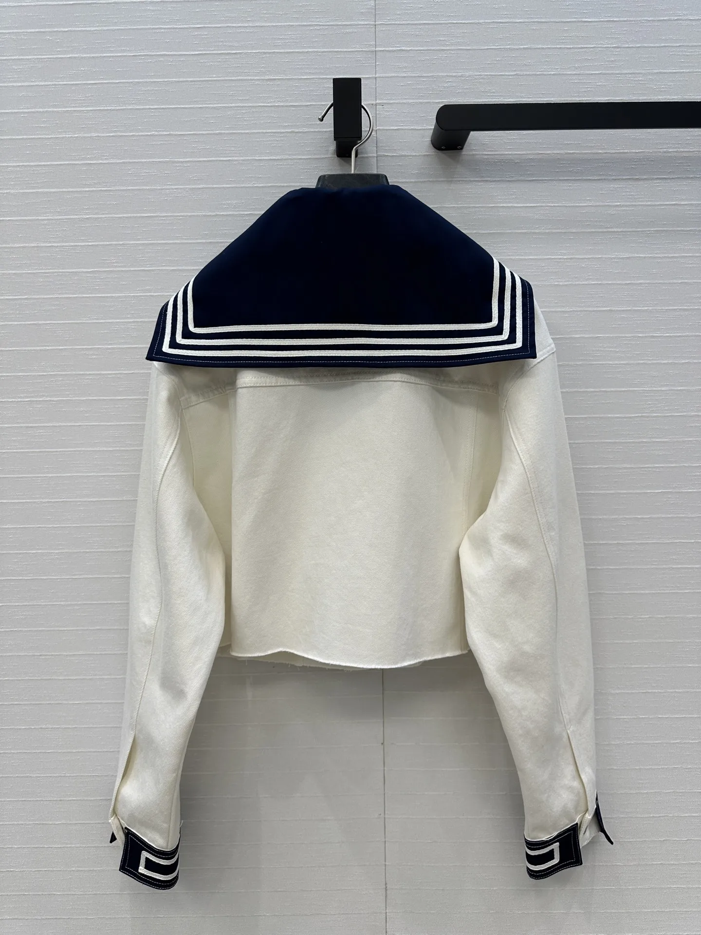 

2025 Spring and Autumn New Denim Jacket Coat Navy Style Shawl Detachable Retro Short Fabric Comfortable and Soft WYY-72