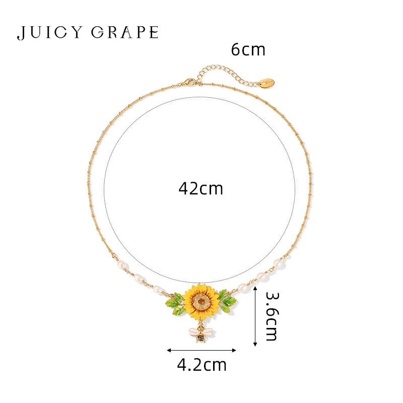 JUICY GRAPE  Sweet and Elegant Bee and Sunflower Collarbone Chain-Exquisite Floral Necklace for Women Luxury Niche Fashion