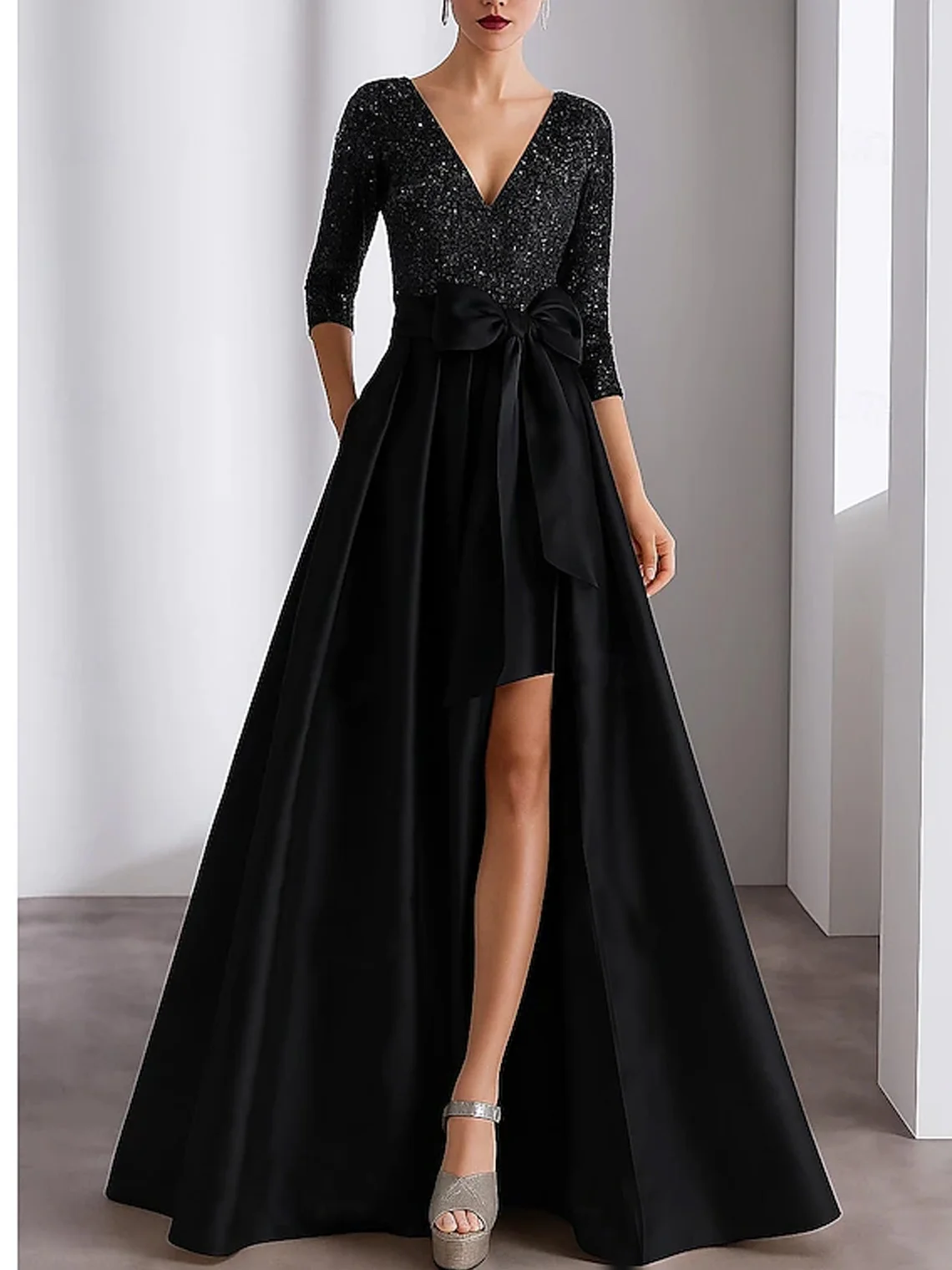 Elegant A-Line V Ne… - image