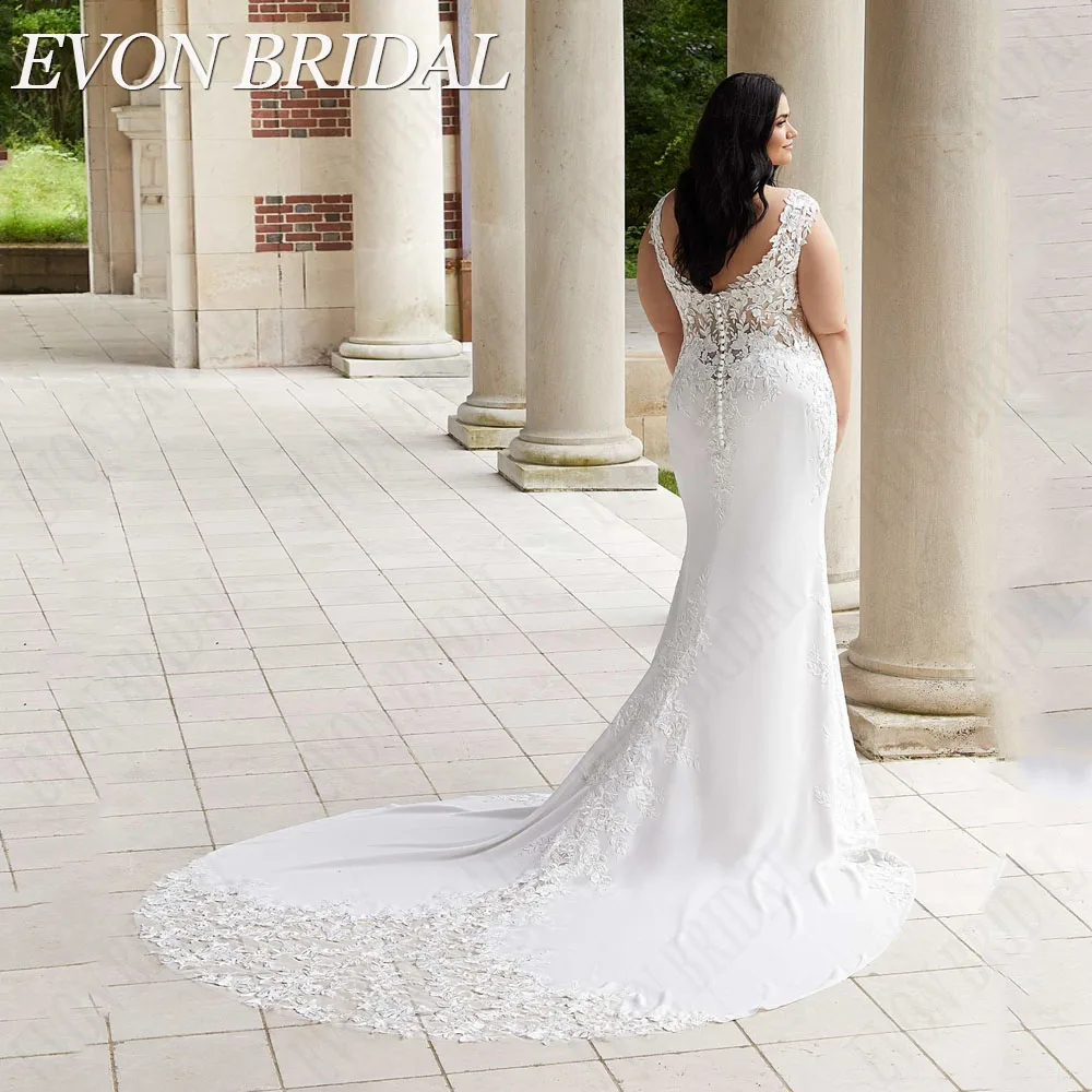 EVON BRIDAL Plus Size Bruidsjurk voor Grote Vrouwen V-hals Zeemeermin Applique Bruidsjurk Knop Cap EVON BRIDAL Plus size trouwjurk voor grote dames V-hals zeemeermin Applique bruidsjurk knooppet mouwen Vestido De Noiva