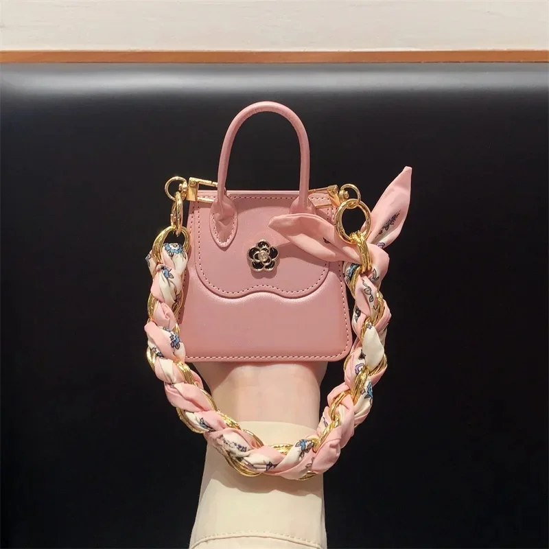 Etui na telefon Deluxe PU Leather Handbag 3D Flower do Samsung Galaxy Z Flip 6 5 4 3 Etui na telefon Zflip5 flip6 Premium Silk Scarf Case — zdjęcie produktu 7