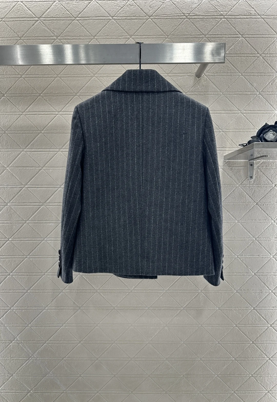 

2025 New suit coat jacket striped long-sleeved buttons lapel wool Versatile Slimming Figure-hugging winter autumn