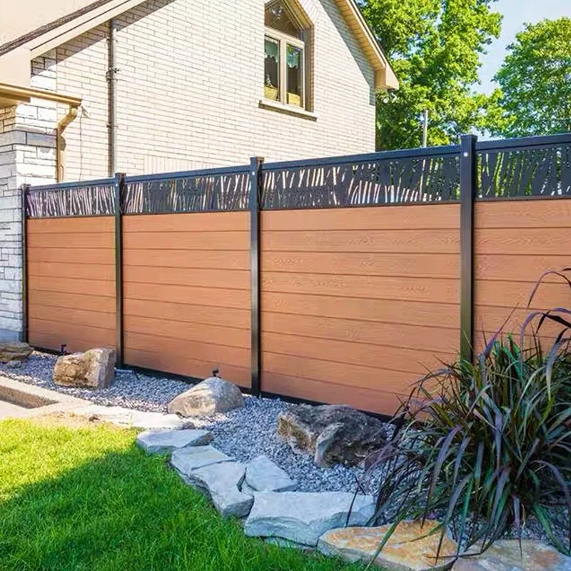 Popular Wood Plastic Composite Garden Fence Panel Aluminum Post Outdoor Decoration Privacy Slat Wall WPC Fence