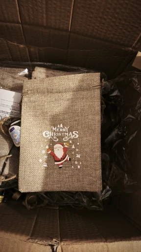 30/1Pcs Christmas Drawstring Bag Santa Claus Snowman Linen Candy Gift Packaging Bags Xmas Favor Bracelet Jewelry Storage Pouch photo review