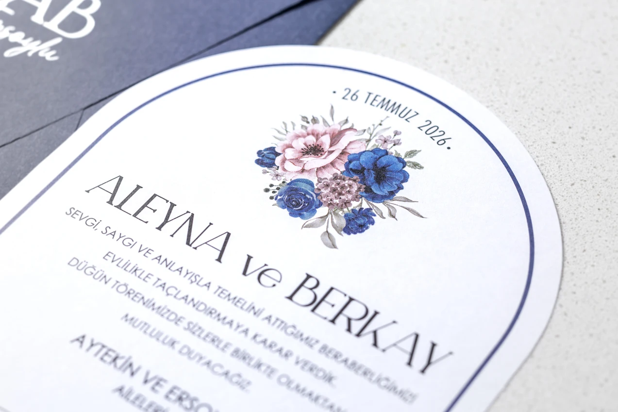 Elegant Invitation, Quinceanera Invitation, Birthday invitation, Wedding Invitation, Unique Invites, RSVP Card, Marriage Card