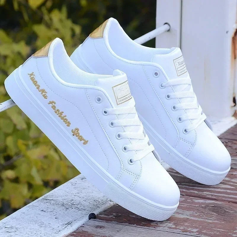 2025 męskie trampki tanie męskie buty wygodne męskie buty wulkanizowane letnie nowe płaskie buty moda wszechstronna Tenis Masculino — zdjęcie 2