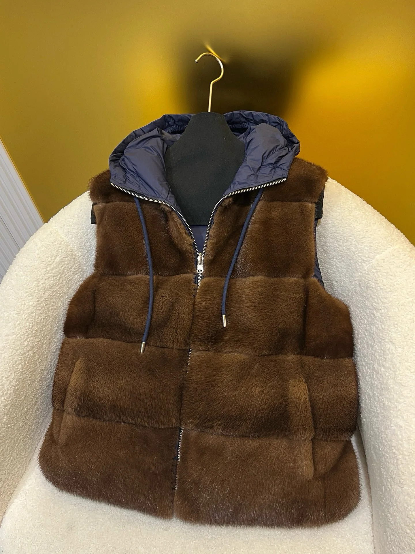 Chaqueta de plumón de doble cara otoño-invierno con piel de visón