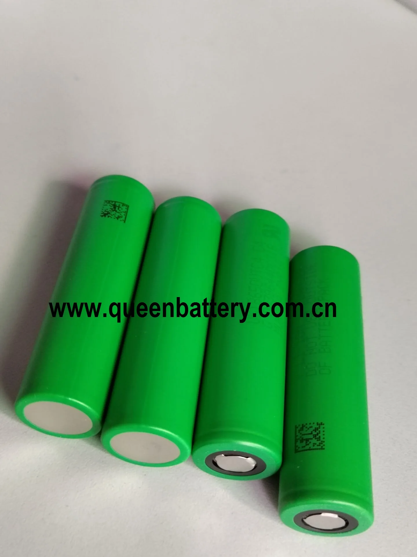 

(200pcs/lot free shippping)model airplane 18650 C4 murata mbattery 3.6V VTC4 2100mah 20A high UAV draine vtc4 e tool battery