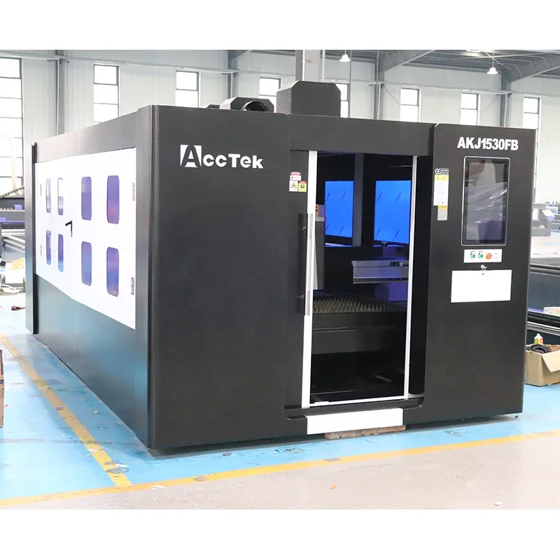 1530 3015 Fiber Laser Cutters CNC Laser Cutting Machines for sheets of carbon and stainless steel 4KW 6KW 12W 8KW with cover