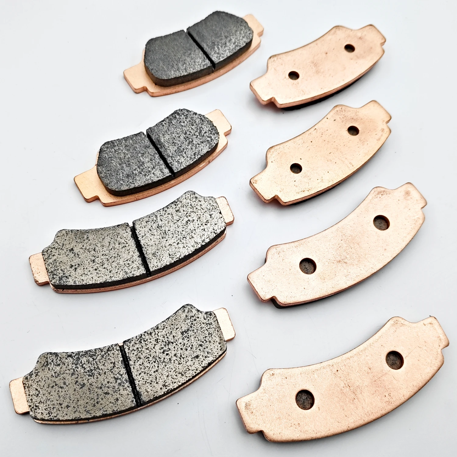 

Передняя и задняя тормозная колодка для CFmoto CForce 600 Touring 625 UForce 550 800 ZForce 550 800 Trail 800EX 1000 7020-0810A0 7020-0810B0