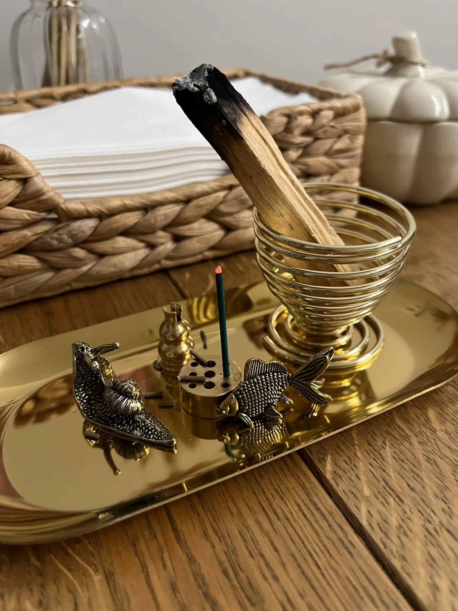 Y 40Pcs Natural Sandalwood Incense Sticks Home Incense Stick Aroma Blessing Ceremony Pray Buddha Incense Lavender Green Tea Rose photo review
