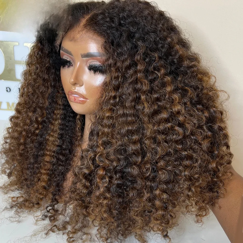 Latina Krullend Donkerbruin Gekleurde 13X4 Menselijk Haar Pruiken Voor Zwarte Vrouwen Lijmloos Bouncy Krullend 4x4 Voorgesneden Kant Pruik Menselijk Haar Remy - afbeelding 2