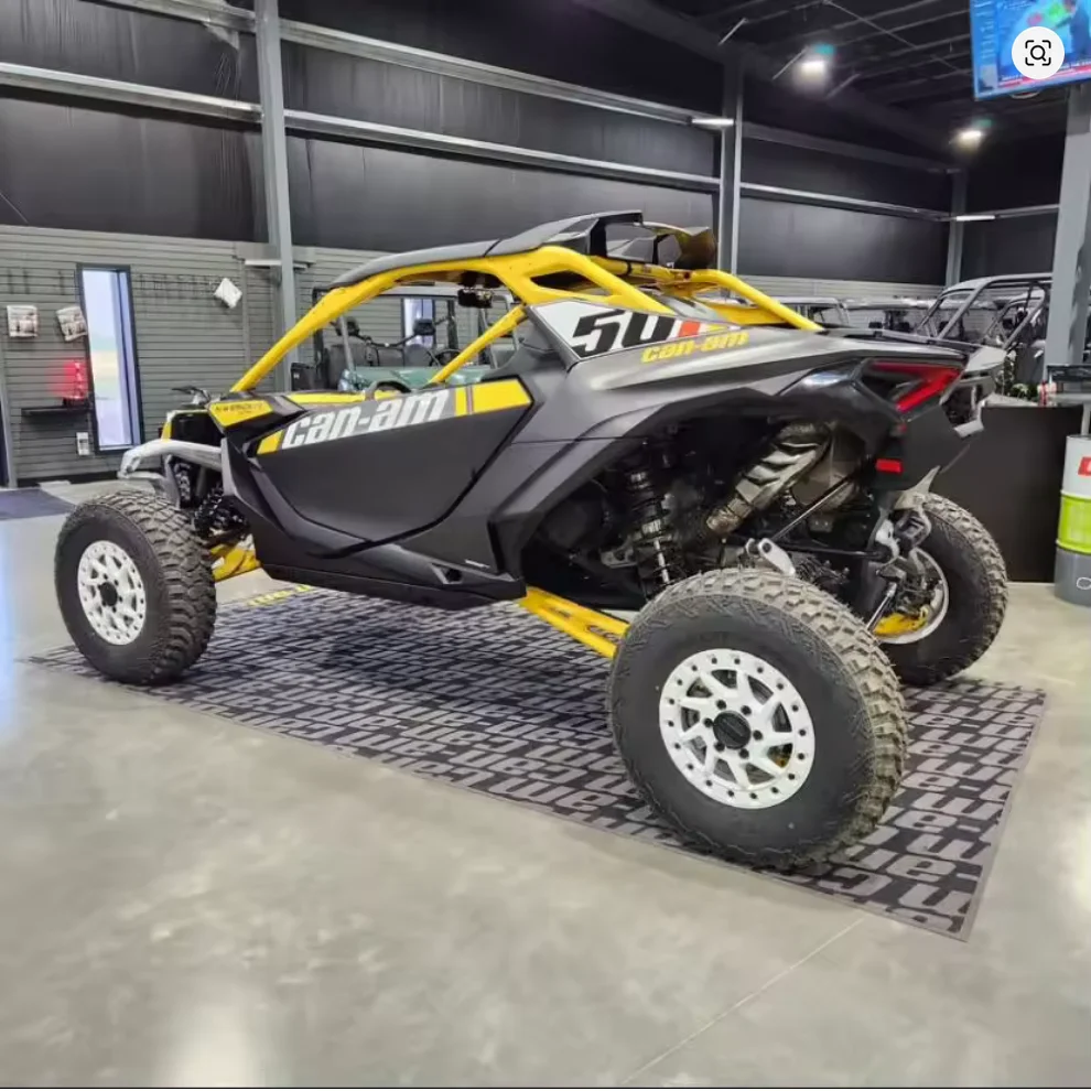 

Clean Best Can-Am Maverick R XRS WORLDWIDE SHIPPING