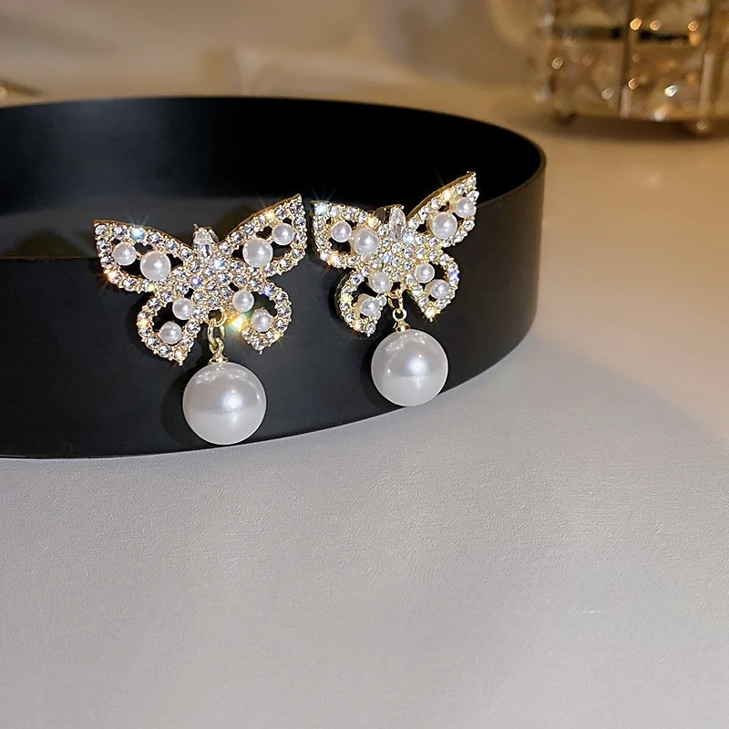 Luxury Butterfly Pearl Earrings for Women