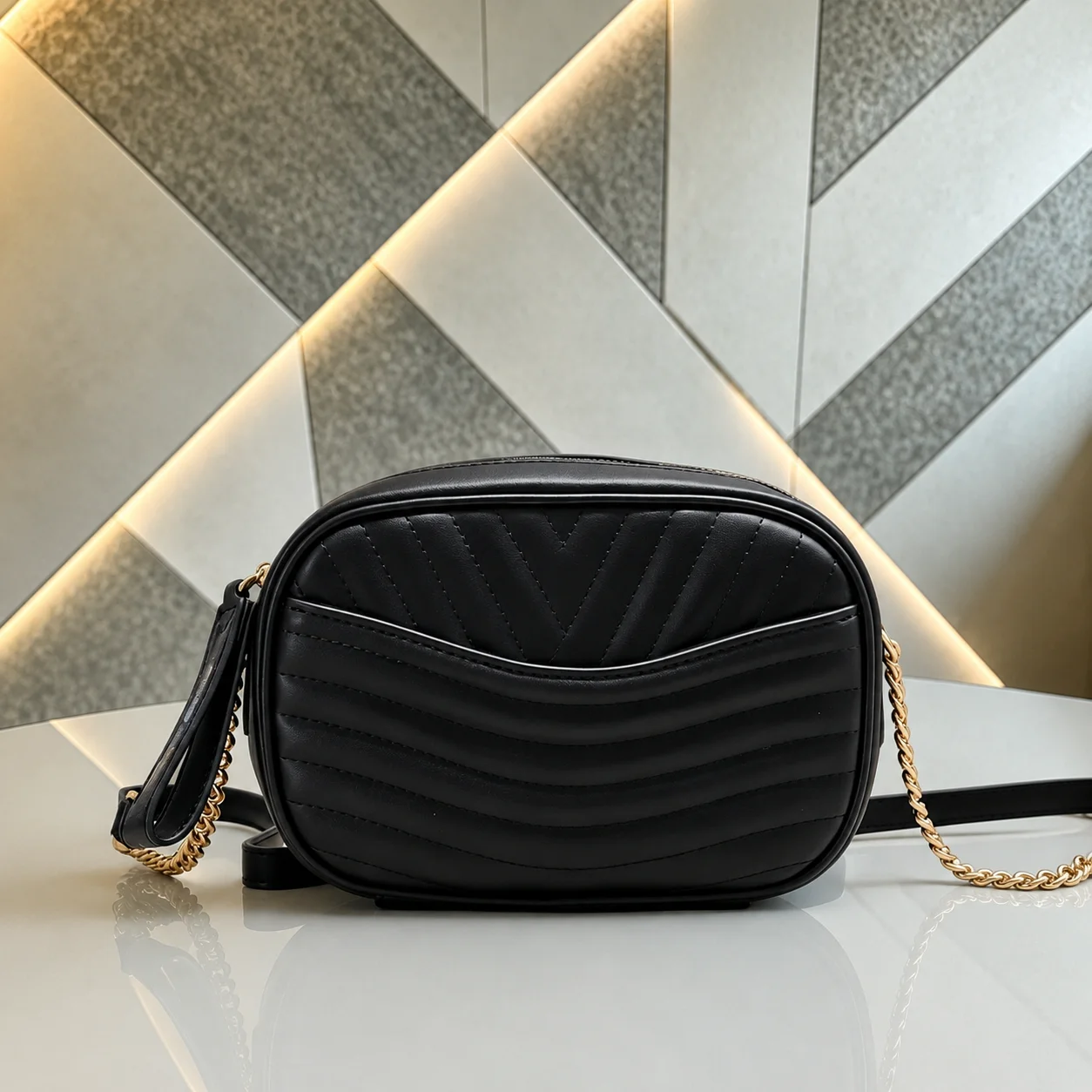 2026 Women Camera Bag Modern Minimalist Crossbody Shoulder Purse Fashion Handbag No Box Size:21*5.5*14cm