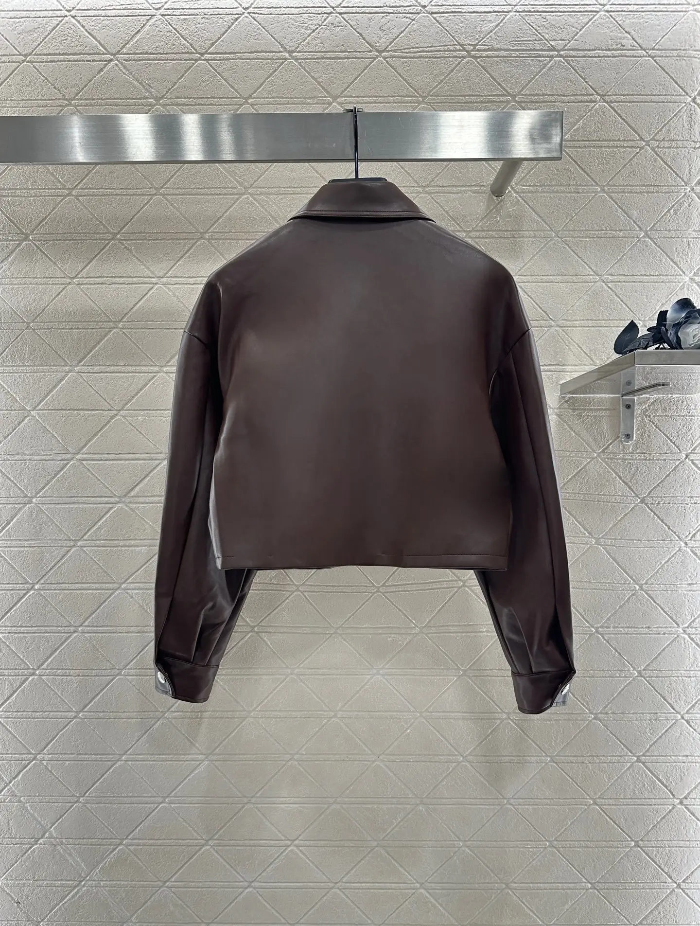 

2025 Women's Faux Leather PU Biker Jacket British Style Slim Fit Short Cropped Blazer, Versatile Vegan Leather Outerwear For Fal