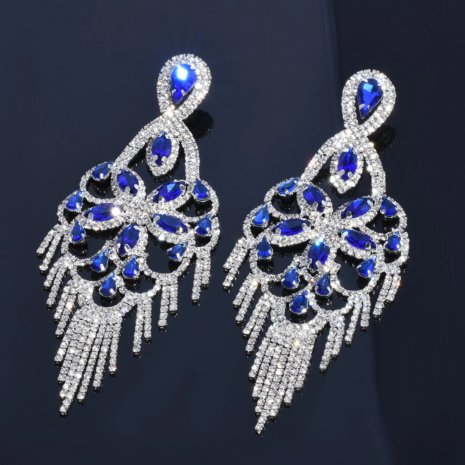 1pair Exaggerated Fashion Blue Rhinestone Fringe Design Long Earrings For Wedding & Party Wear By Women