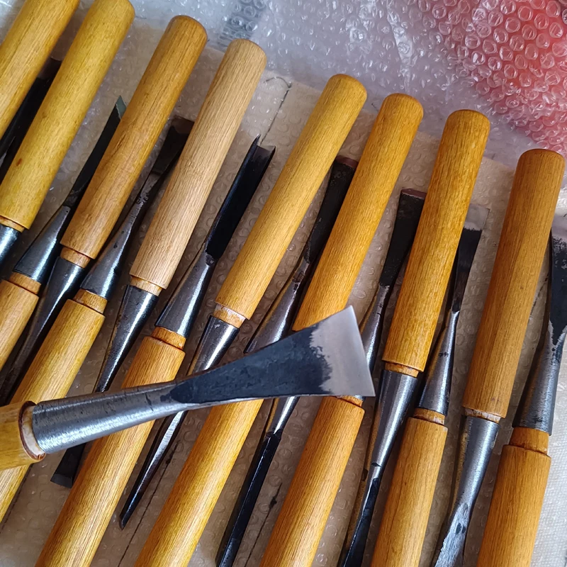 Holzbearbeitungs-Schnitzmesser, Wurzelschnitzwerkzeug, Werkzeug zur Herstellung von Teetablett-Basen, Ausstanzmesser, Meißel-Set – Detail 9