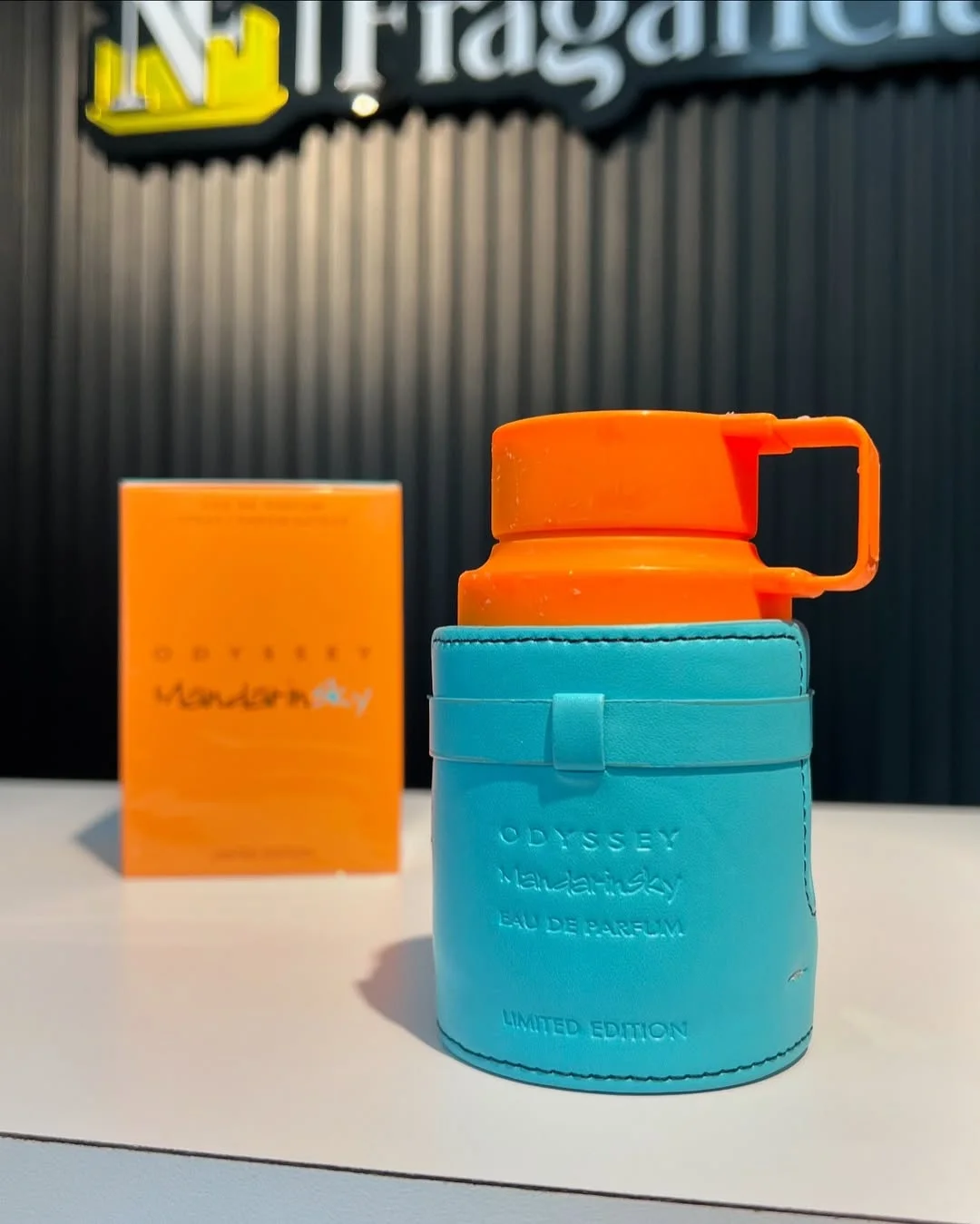 Odyssey Mandarinsky 100 мл/3,4 унции Интенсивные духи, 100 мл (3,4 жидких унции), совершенно новые в коробке, идеальный подарок.