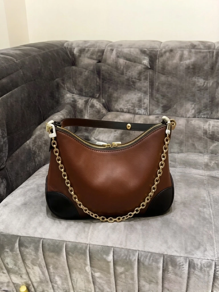 

2026 New Product Launch Women's Handbags Shoulder Bags Crossbody Bags Hoop Bags 04