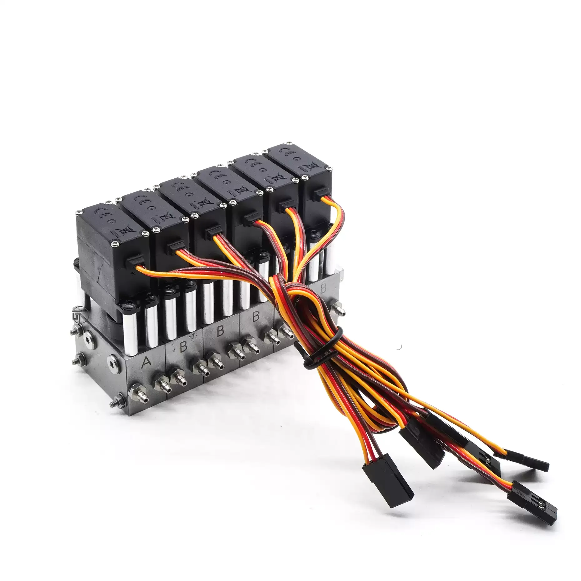 

CUT Model RC hydraulic engineering model 2-7-way multi-way reversing valve with steering gear components CUT-13FA