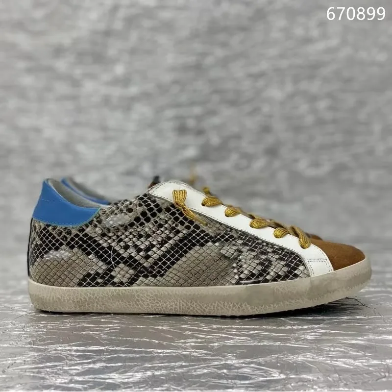 حذاء كلاسيكي ذهبي للرجال والنساء ، حذاء بتصميم جلد حقيقي ، مصمم فهد فضي لامع ، جديد