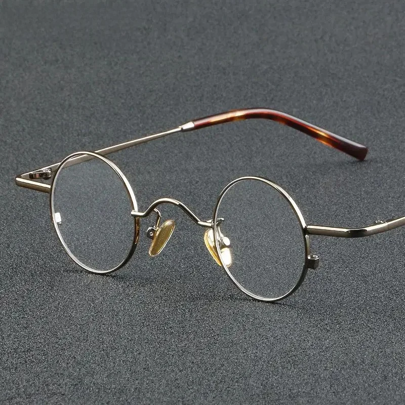 56948 Topkwaliteit Retro Puur Titanium Brilmontuur Dame Trend Klein Formaat Ronde Optische Brilmontuur Mannen Mode Heldere Brillen - afbeelding 2