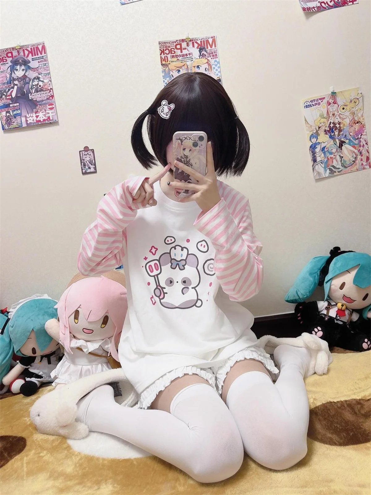 Harajuku Cartoon Tshirt Hip Hop Pink T-shirt Boyfriend Korea Long Sleeve Loose Striped Tshirt Streetwear Cute Autumn Tops Girl