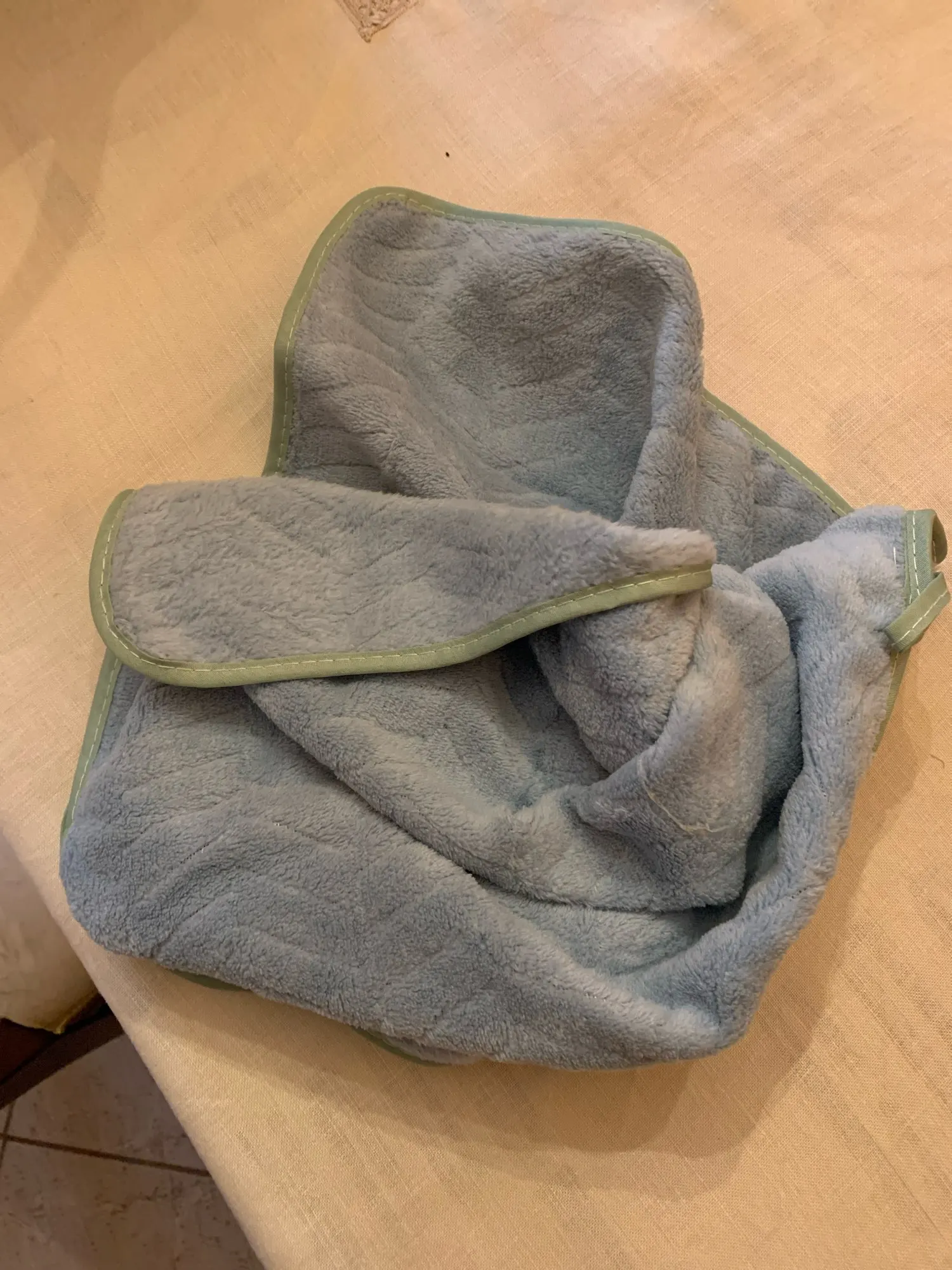 35x75cm Solid Color Towel Household Absorbent Non-Shedding Face Bath Hair Drying Towel for Bathroom Personal Care Yoga Fitness photo review