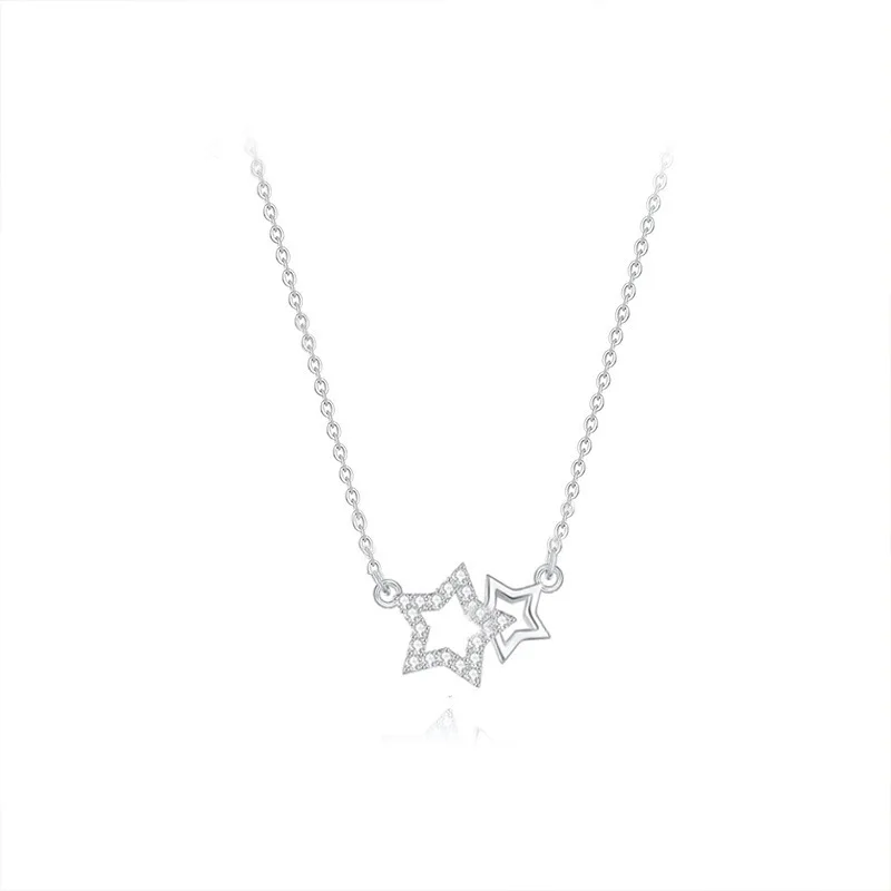 Collar de estrella de cinco puntas para mujer, diseño de nicho de verano, cadena de estrella, lujo ligero, cadena de clavícula de estrella de deseos simple