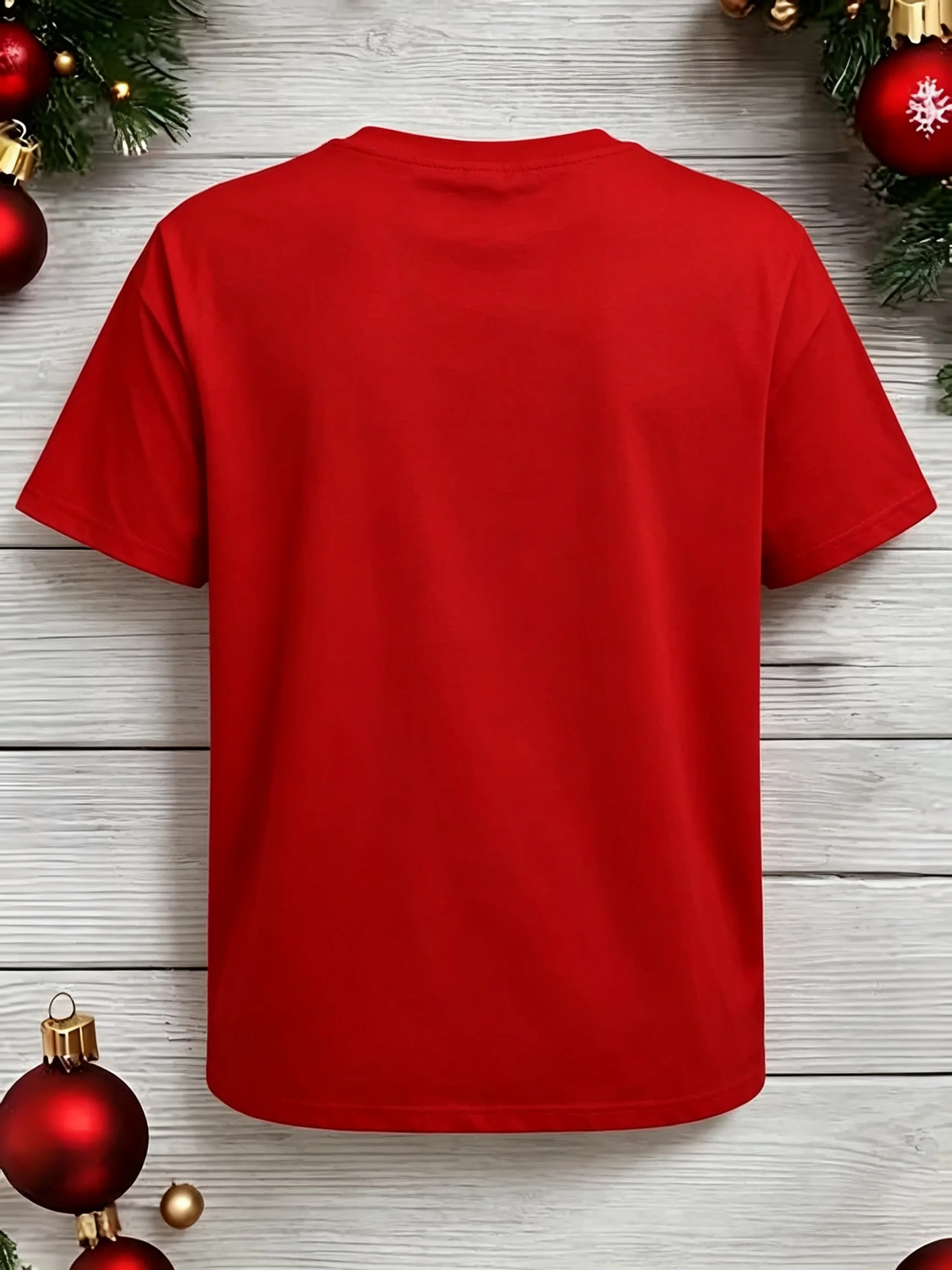 New Fashionable Women's Round Neck Christmas T-Shirt with Trendy, , and Simple Gingerbread for Man Print, Versatile, Comfortable,, and Casual Short Sleeve Tee