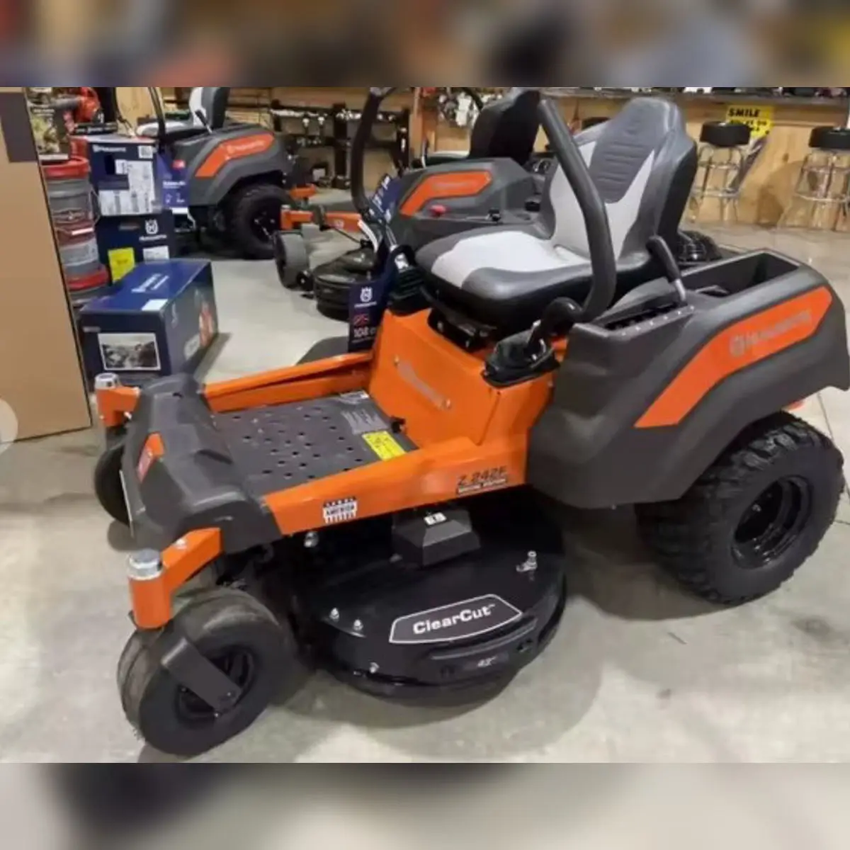 

Top Authentic 100% New Husqrnaa Z254 54 Inch 26 HP Kohlerz Zero Turn Mower