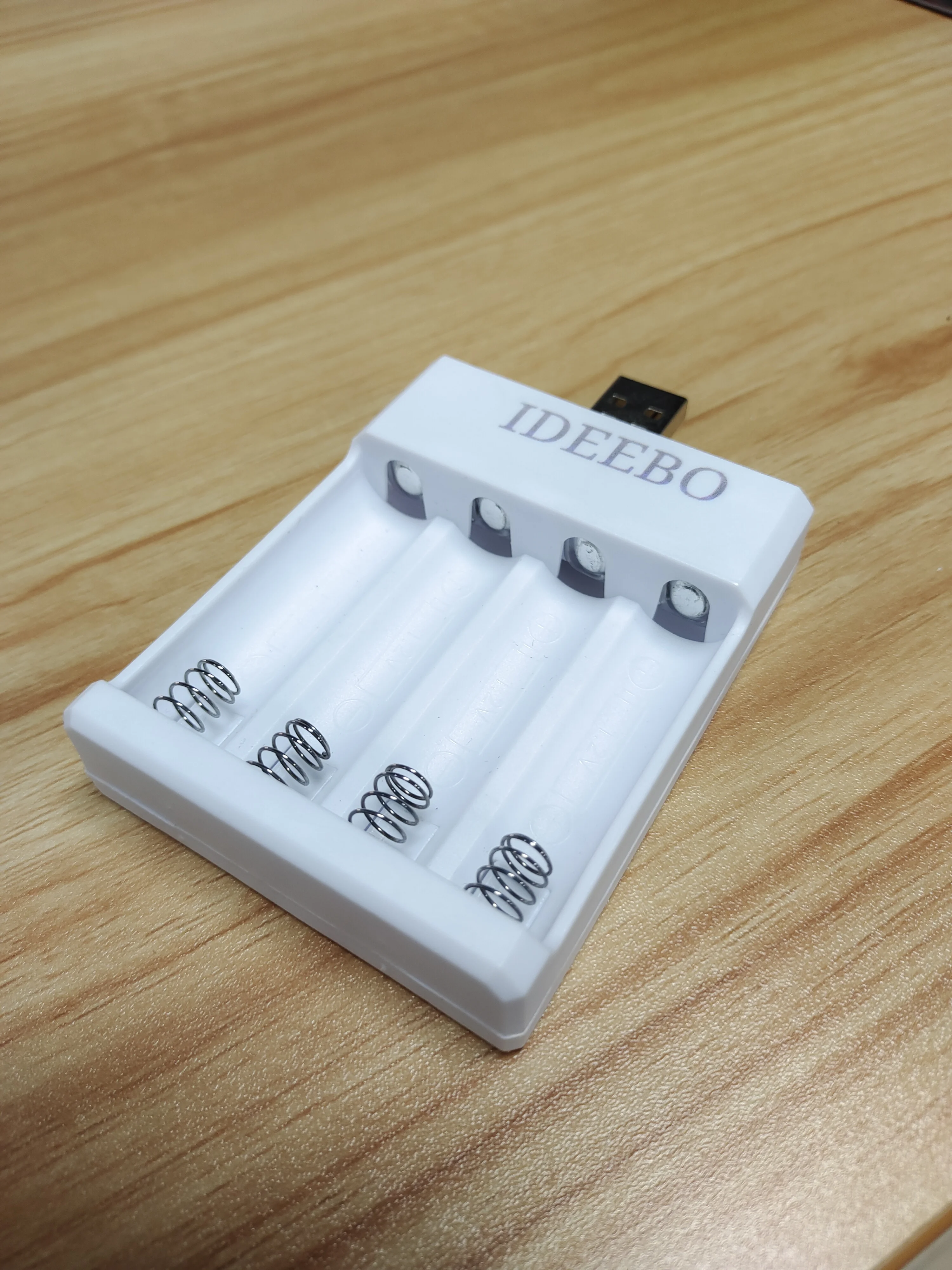 

IDEEBO Chargers for batteriesfor Rechargeable AA/AAA NiMH/NiCd 9V Rechargeable Batteries