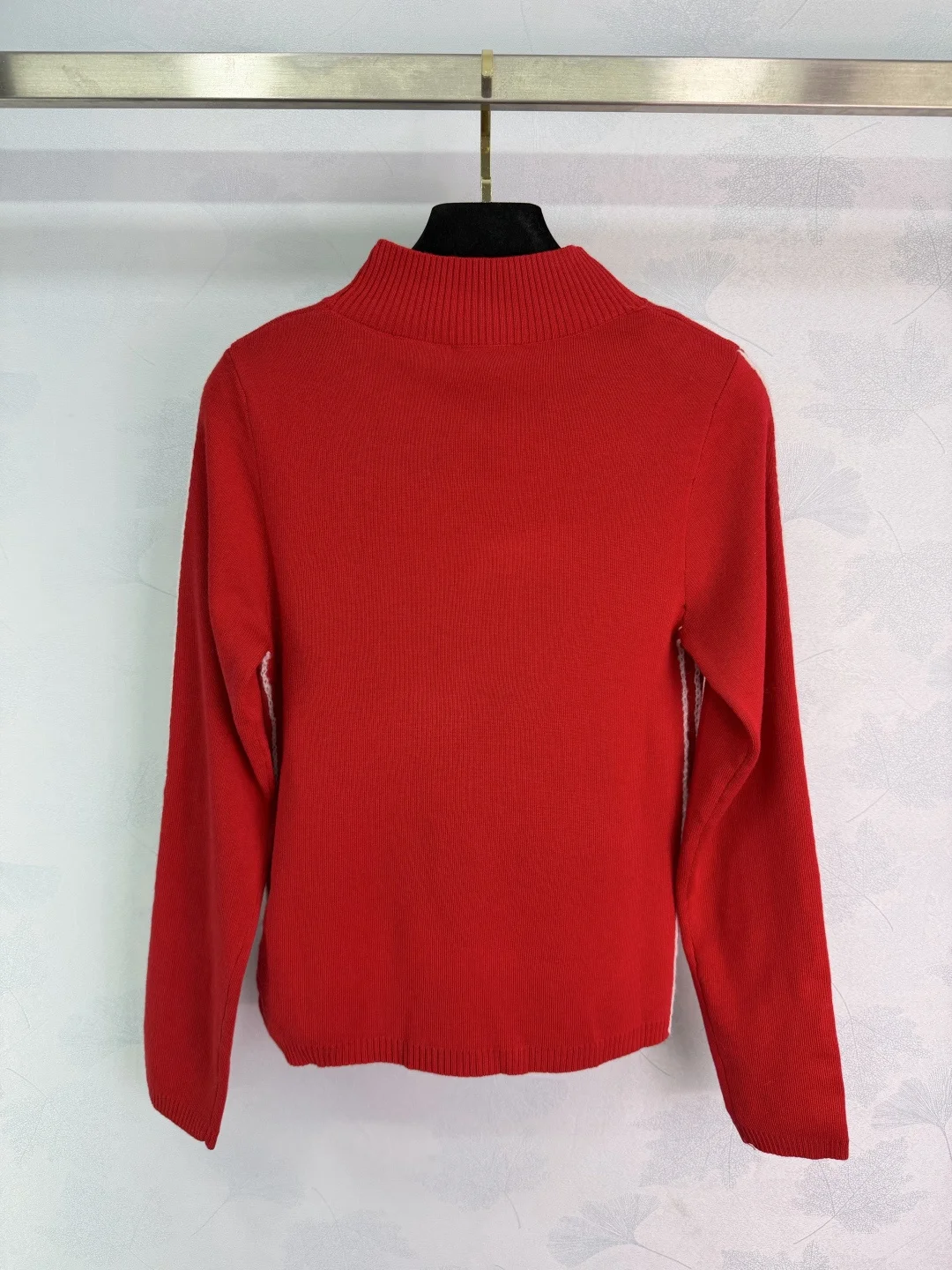 

Women's Autumn/Winter New Knitted Sweater Soft yet Comfortable Cuffs White Striped Sports Fashion Hoodie Top