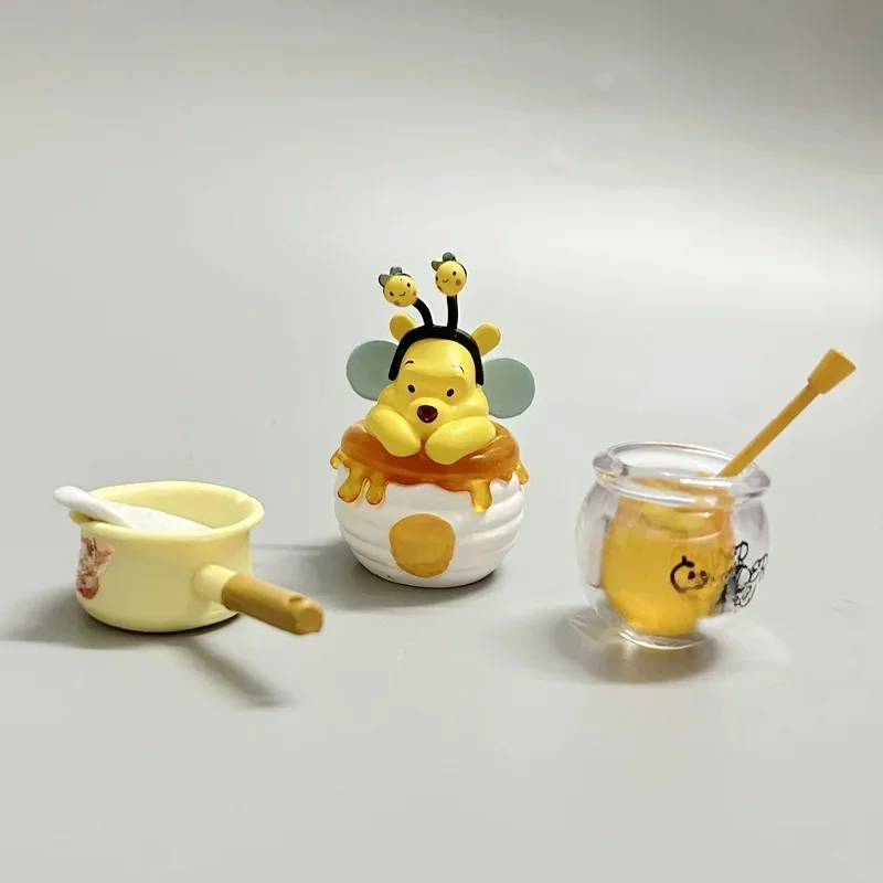 Disney Kawaii Winnie l'ourson figurine GK modĂšle mode Ă la mode dessin animĂ© gĂąteau fĂȘte bricolage dĂ©corations enfants anniversaire cadeau de noĂ«l